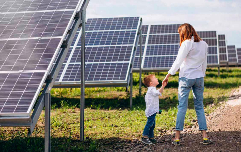 Madre e Hija placas solares